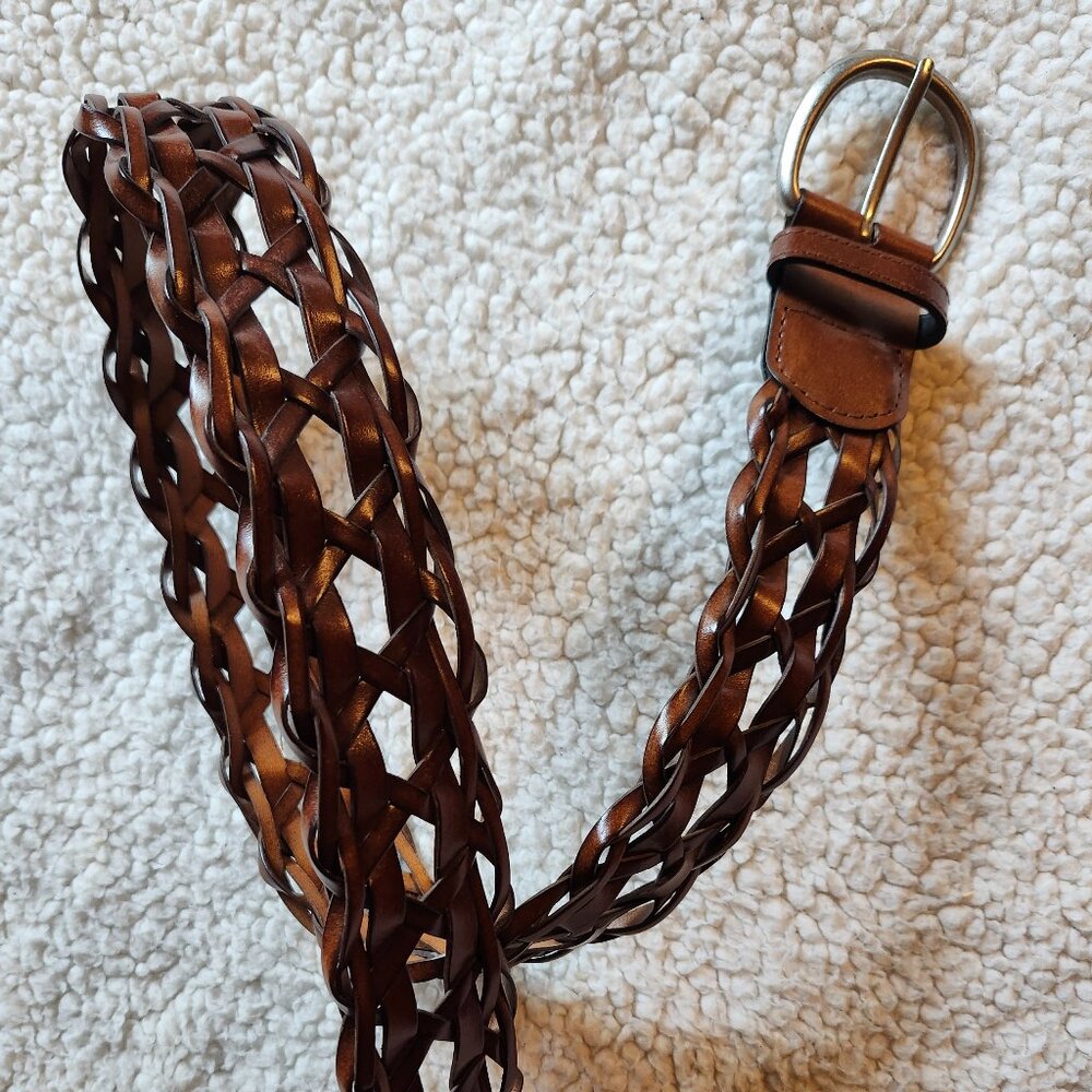 Womens belt